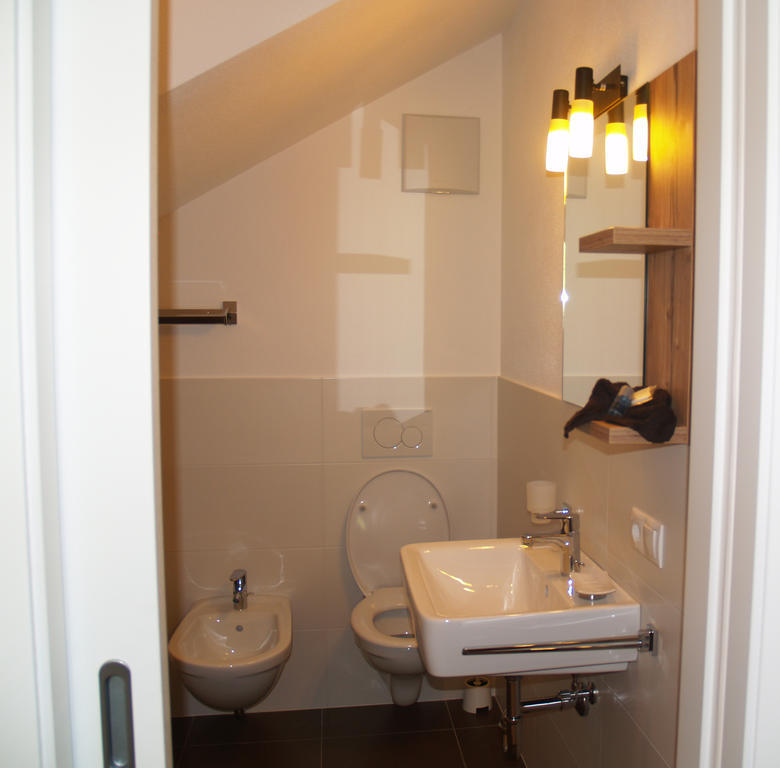 Cafe Schneider Bed and Breakfast Lappago Esterno foto