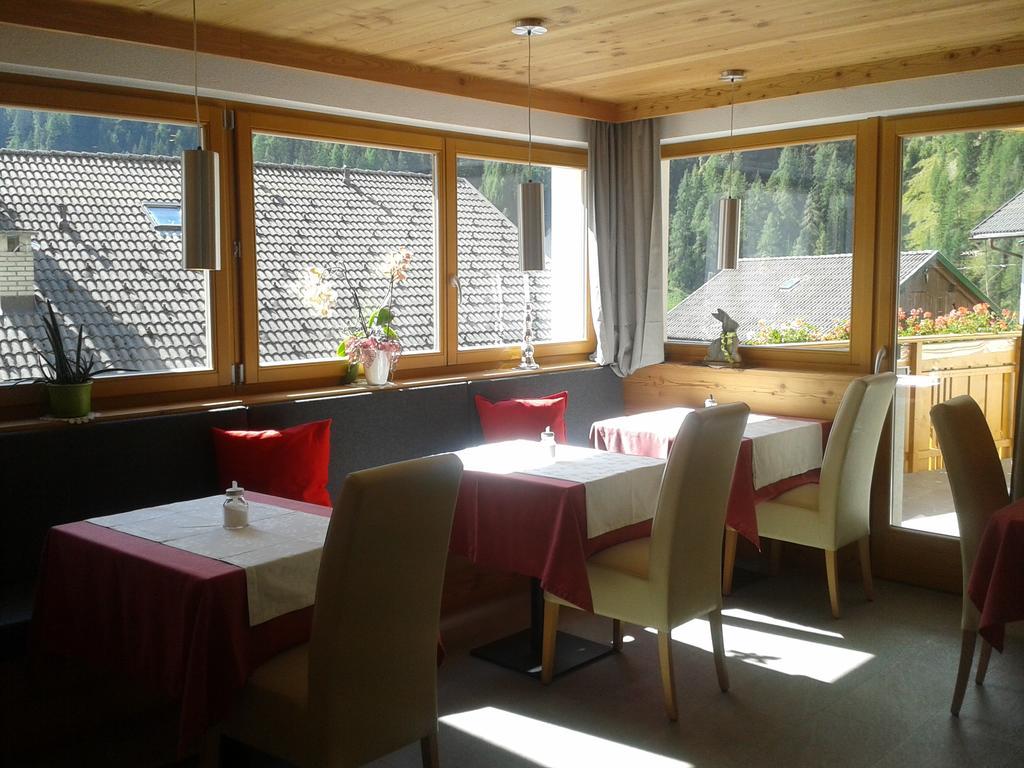 Cafe Schneider Bed and Breakfast Lappago Esterno foto