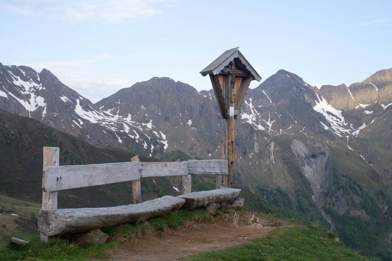 Cafe Schneider Bed and Breakfast Lappago Esterno foto